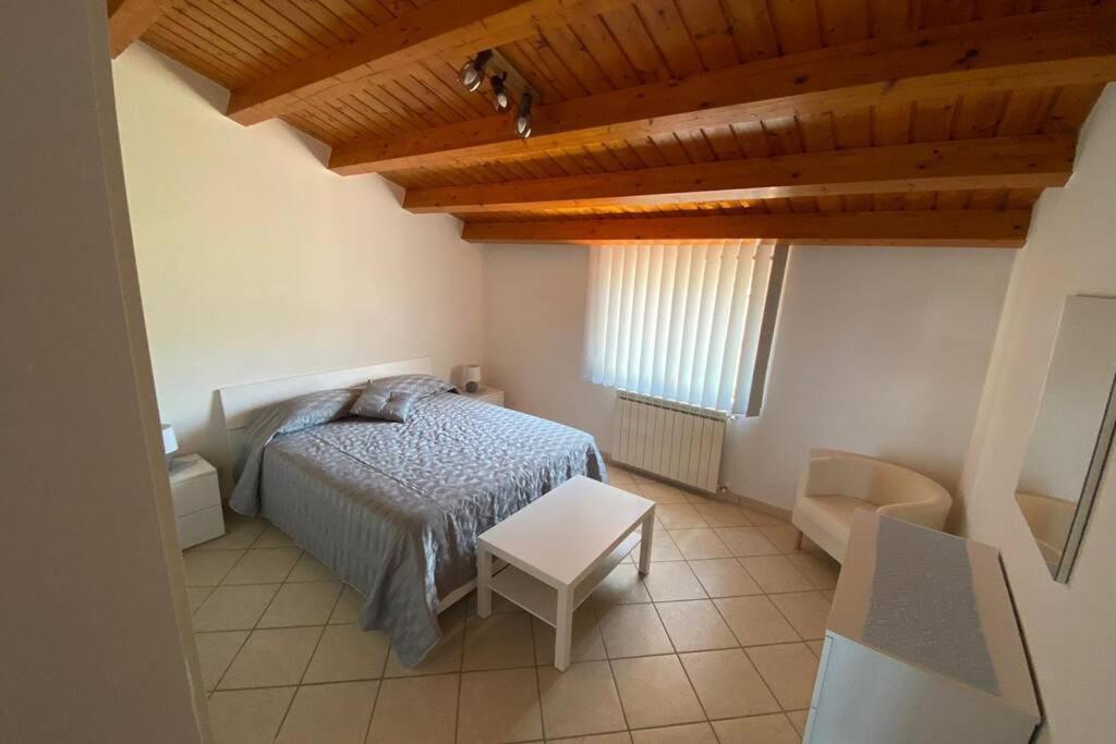 Loft Incantevole Con Idromassaggio Esterno Privato Patti Exterior photo